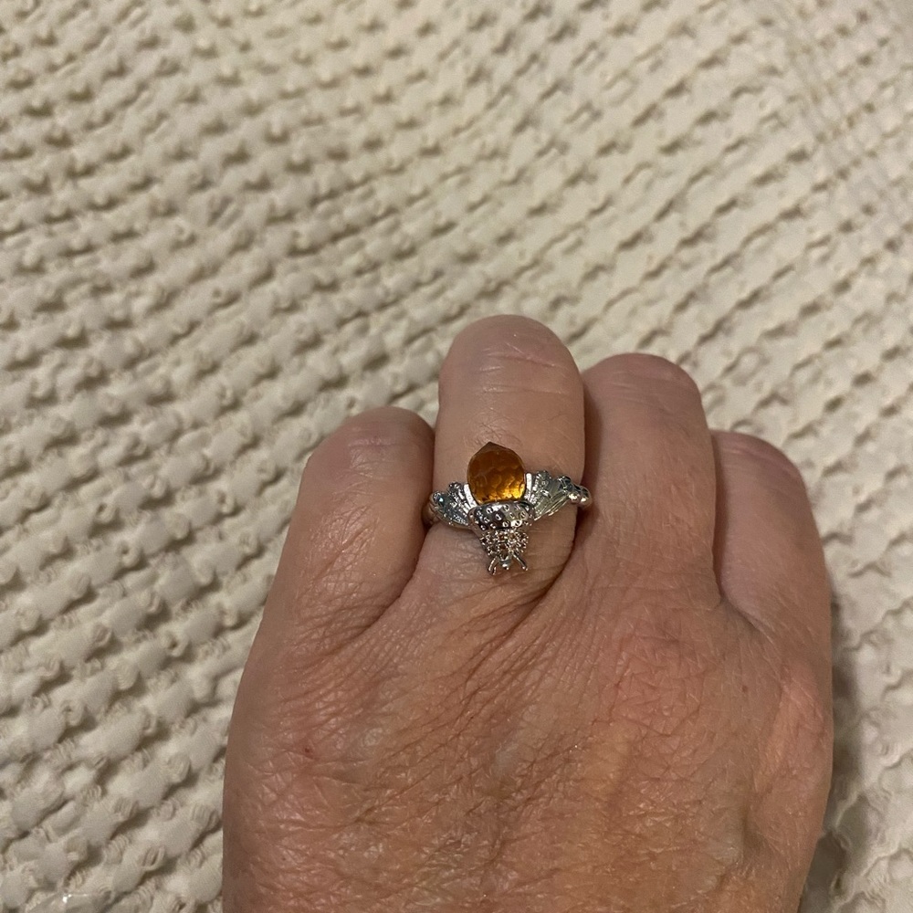 Queen Bee Ring